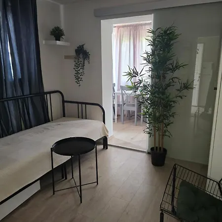 Apartment Paloma Bianca With Big Terrace Vir